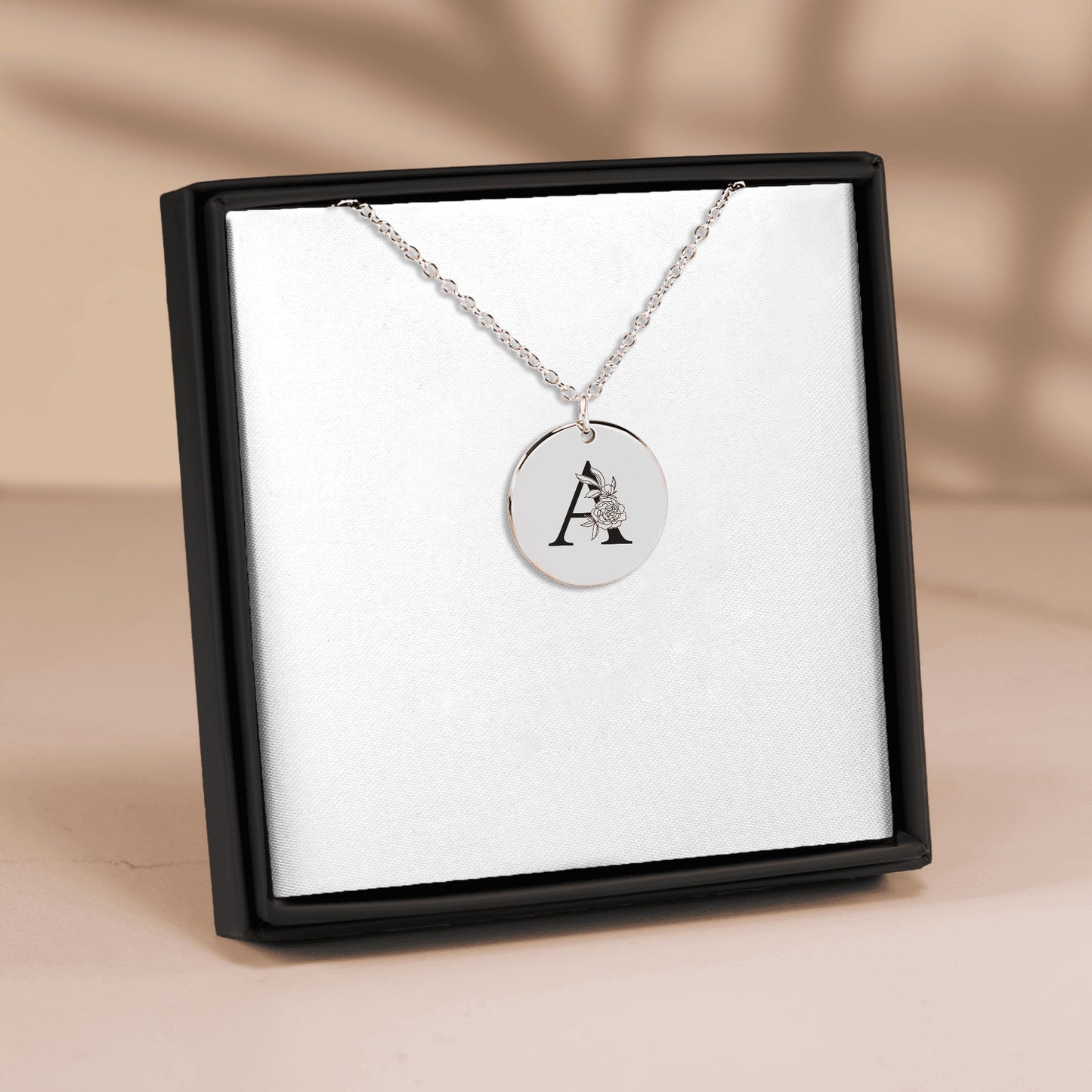 Florale Buchstaben Halskette (Buchstabe personalisierbar)